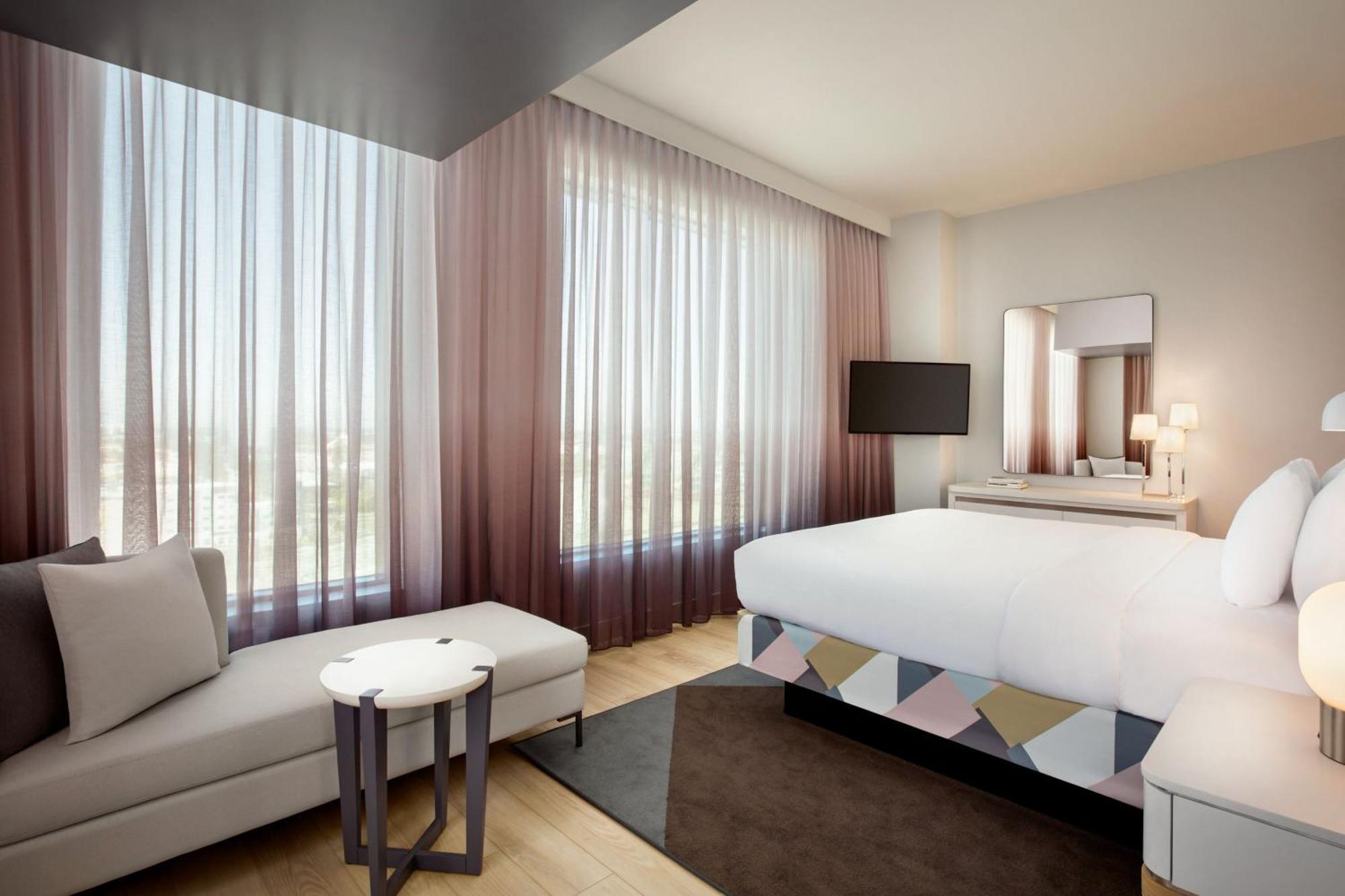 เรดิสัน บลู อนาไฮม์ Hotel ภายนอก รูปภาพ